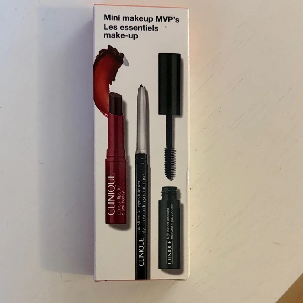 NWOT Clinique Mini Makeup MVP’s Set – Bold Red Lipstick & Black Mascara